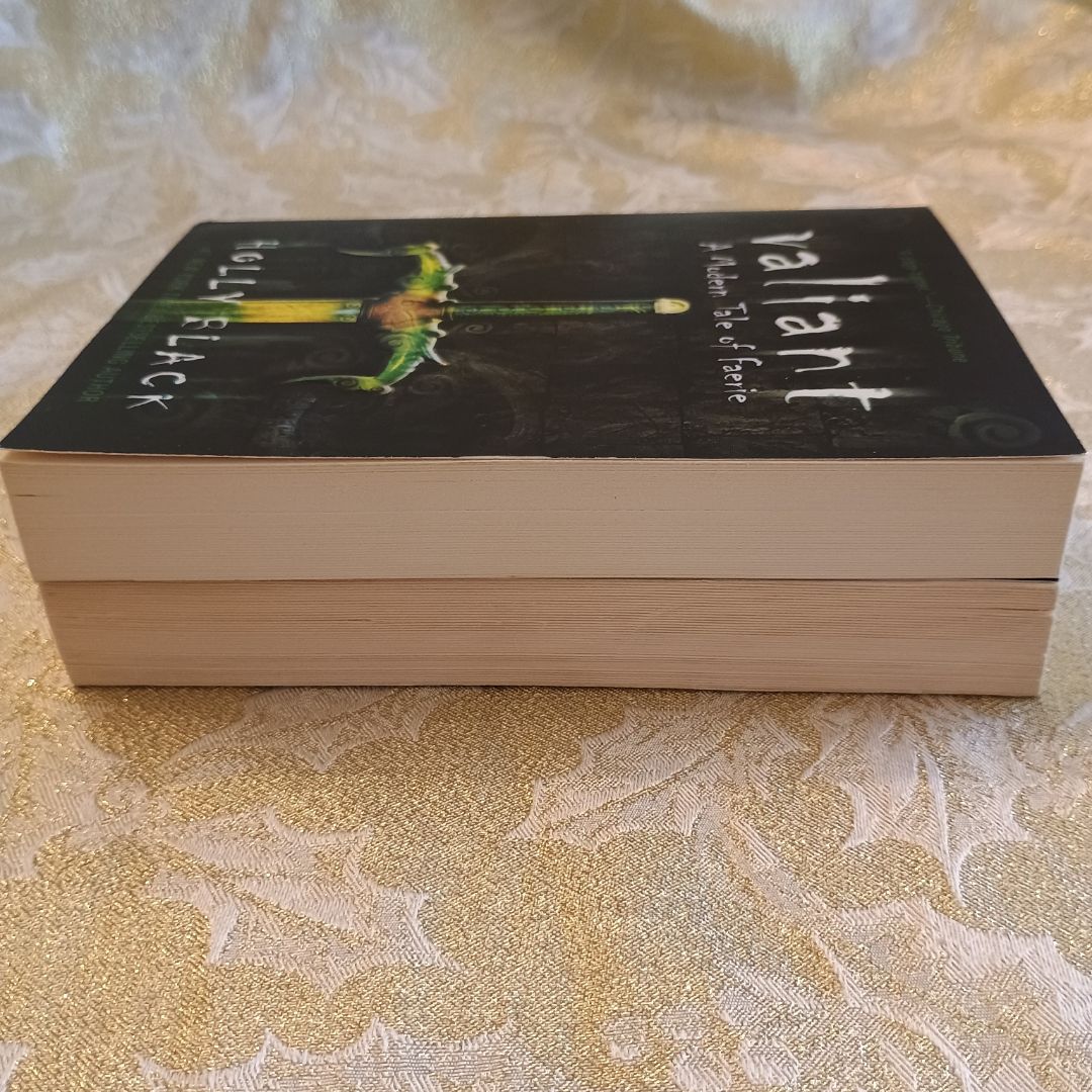 Tithe and Valiant by Holly Black, Paperback | Pangobooks