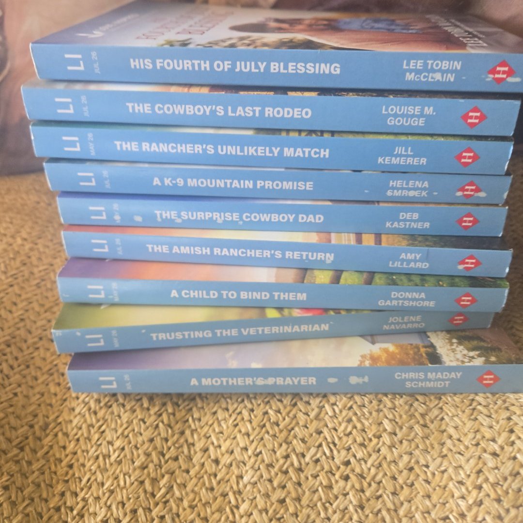 Bundle of 9 intrigue Harlaquin books