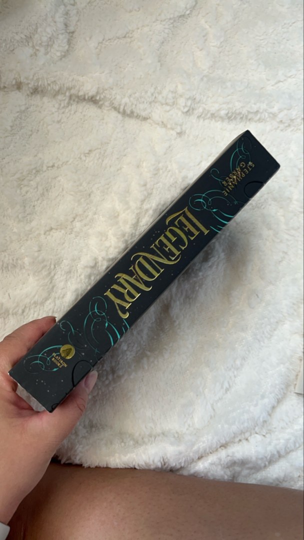 Caraval Paperback Boxed Set