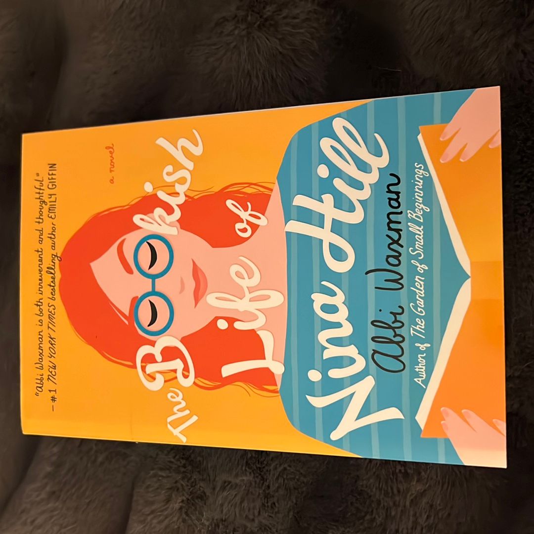 The Bookish Life of Nina Hill