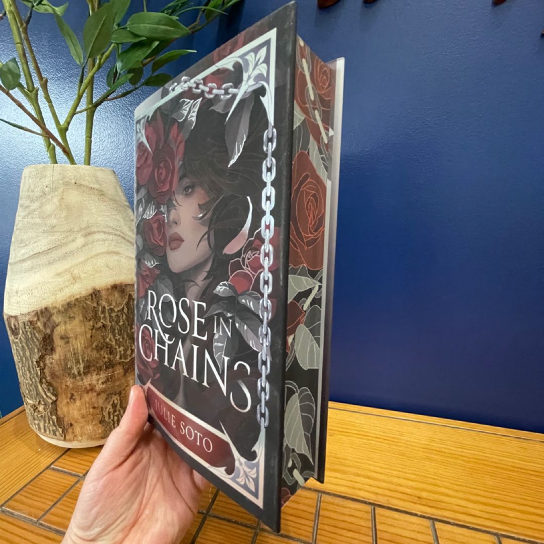 Rose in Chains Fairyloot