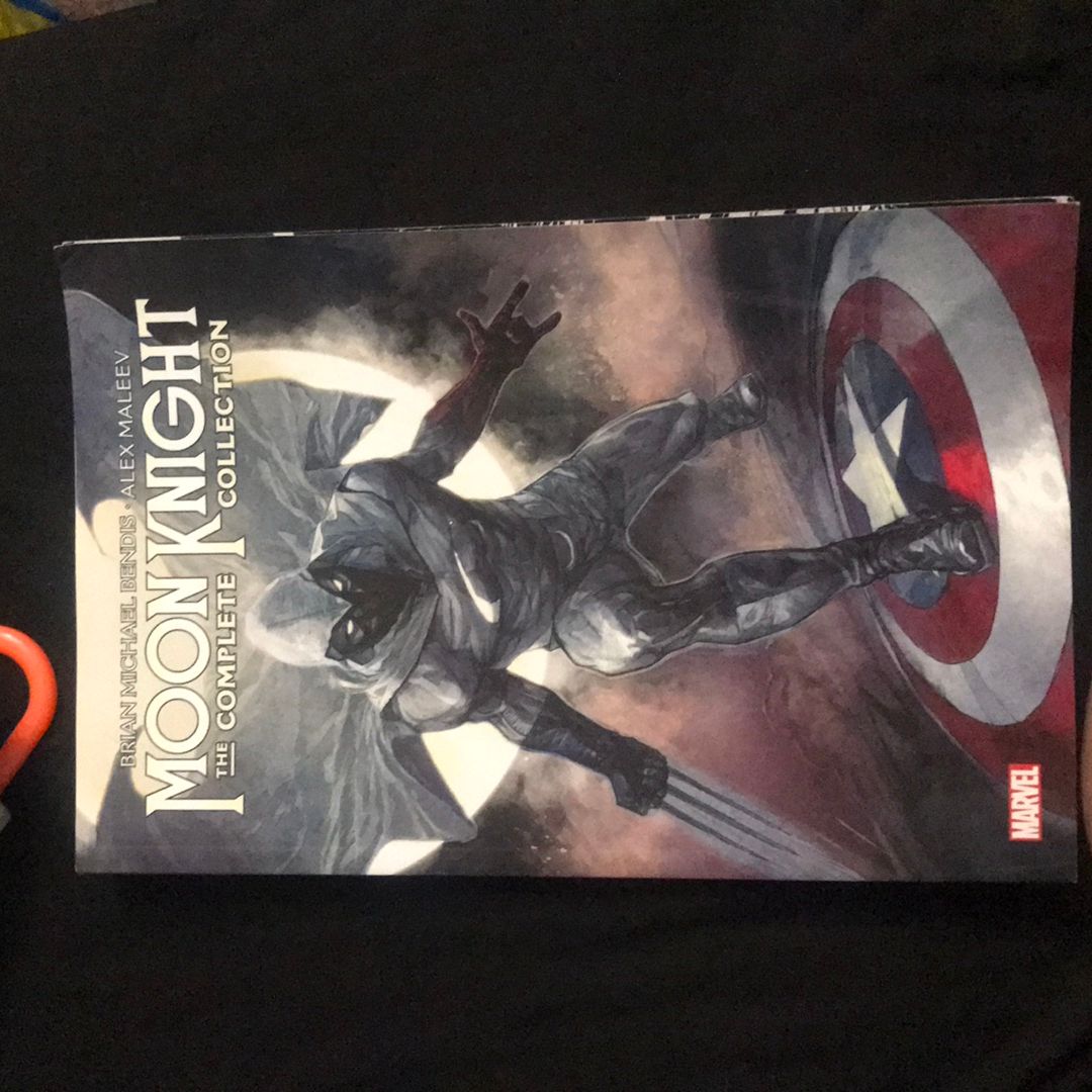 MOON KNIGHT by BENDIS and MALEEV: the COMPLETE COLLECTION