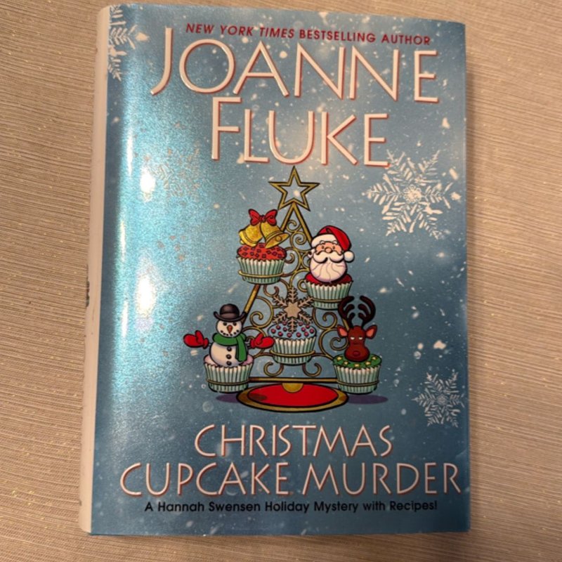 Christmas Cupcake Murder