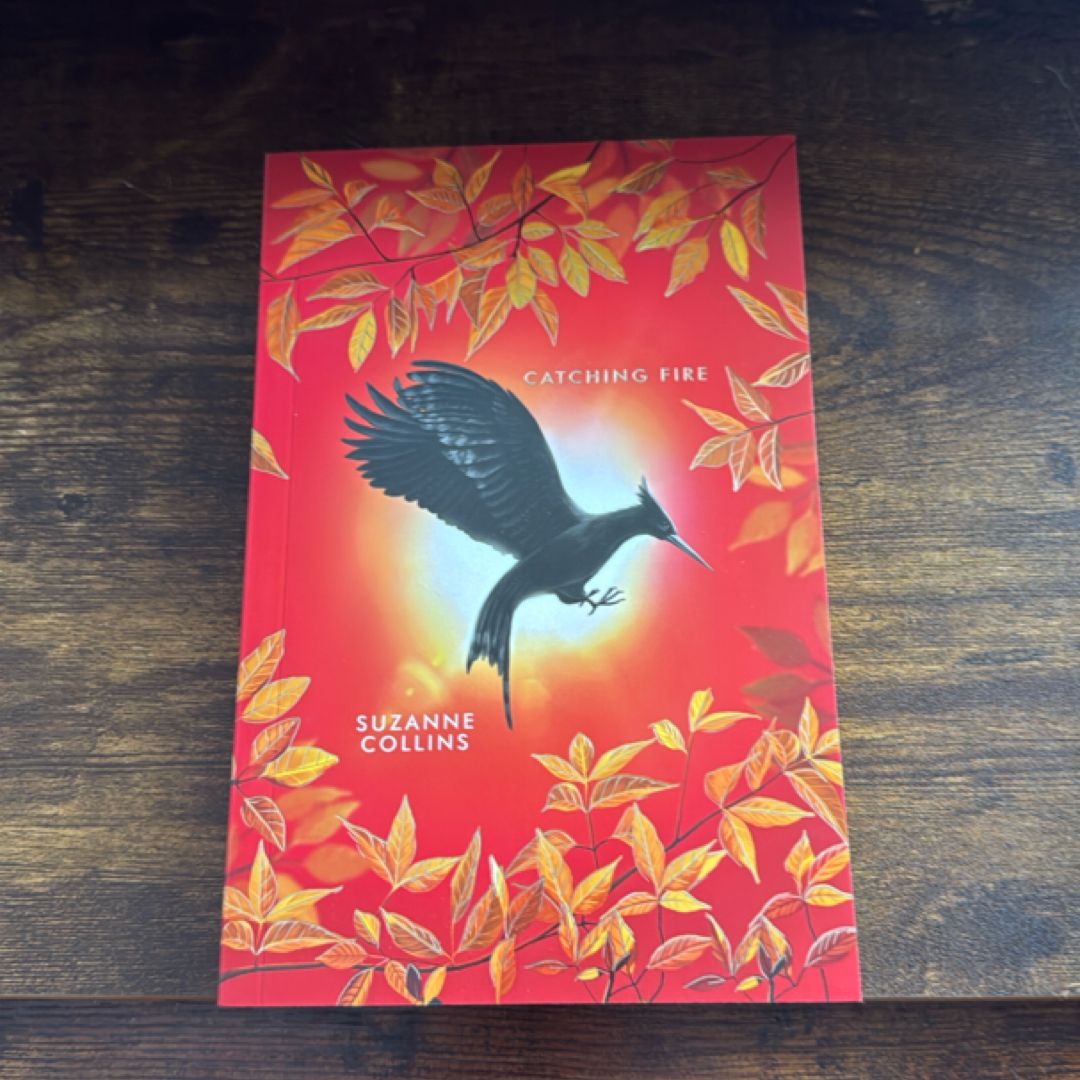 Catching Fire: Deluxe Edition (the Hunger Games, Book Two)