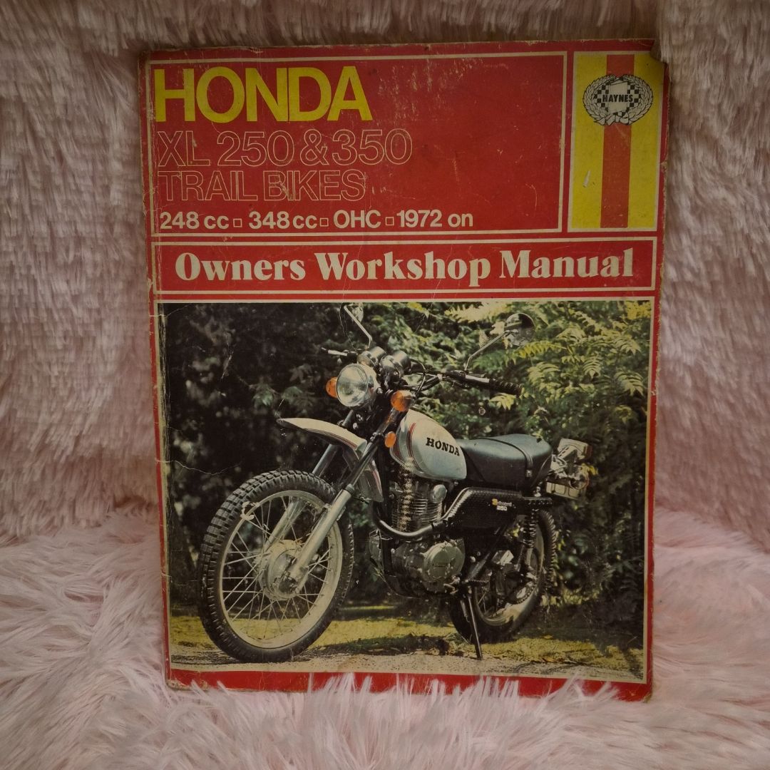 Honda XL 250 & 350 Trail bikes 1972