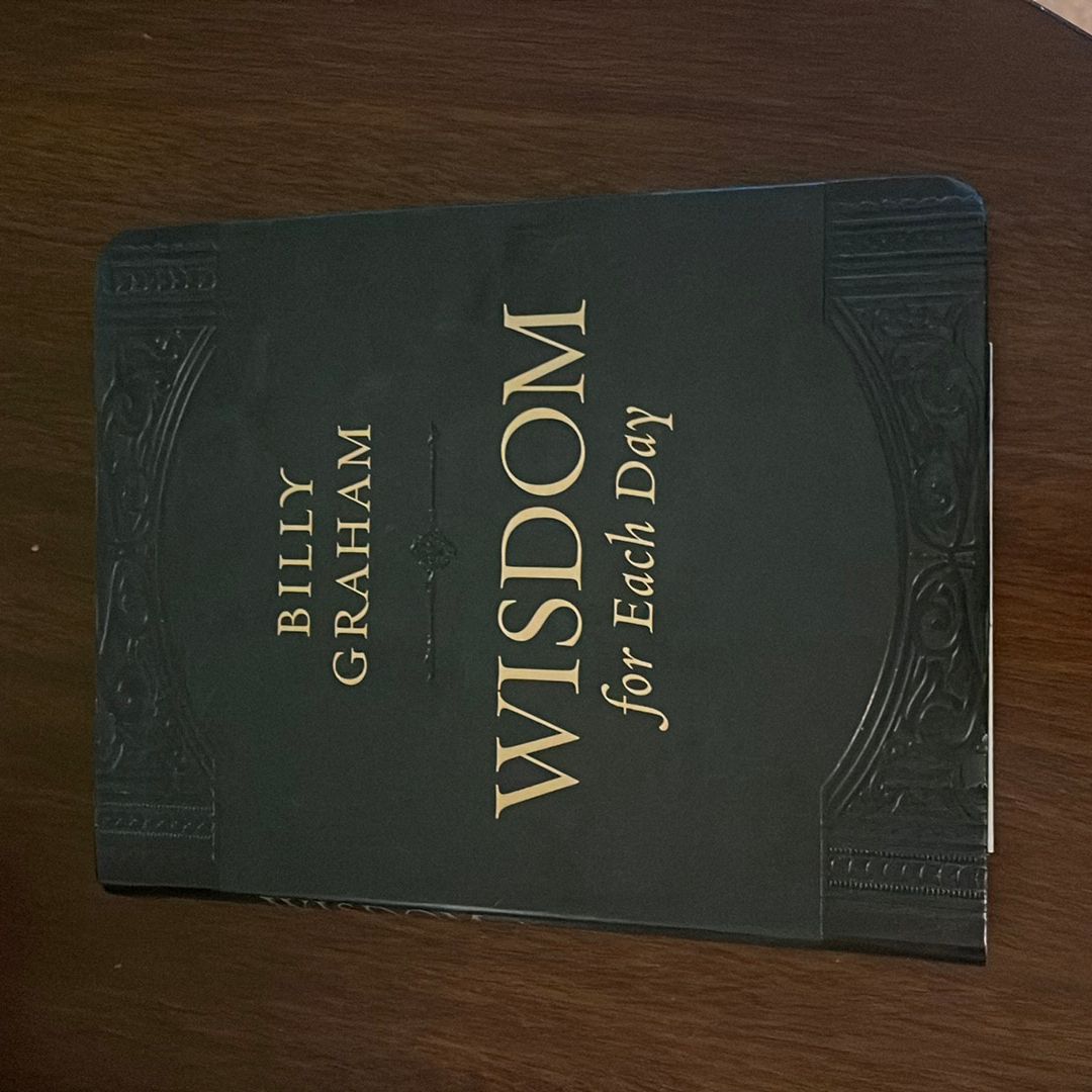 Wisdom for Each Day [Large Print]