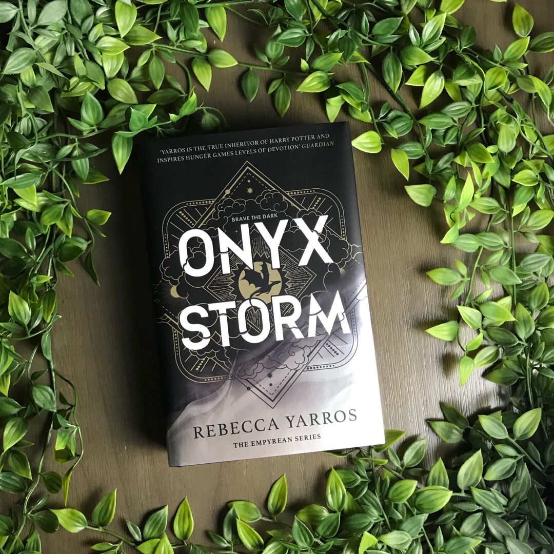 Onyx Storm FairyLoot Exclusive Special Edition NOT SIGNED 