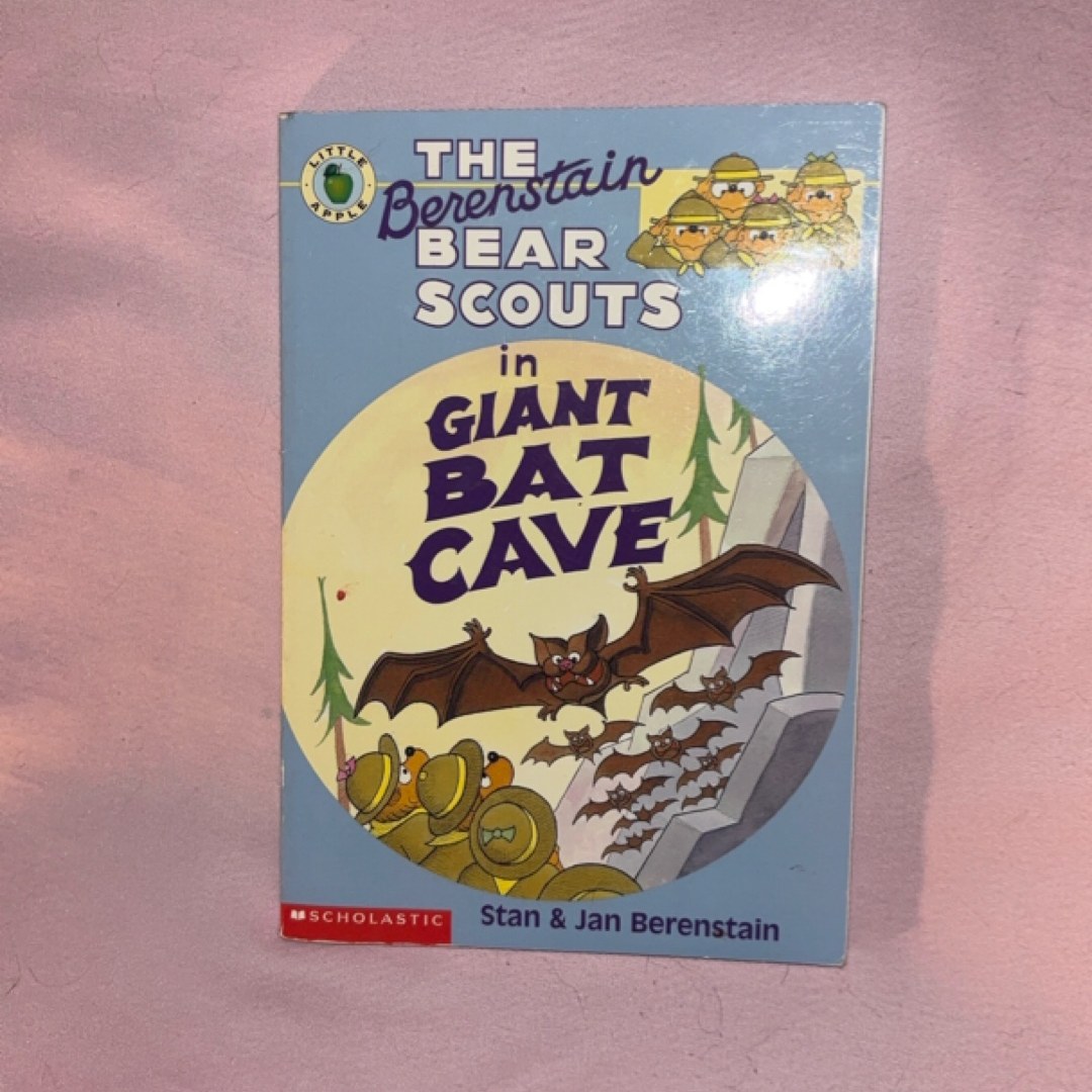 The Berenstain Bear Scouts in Giant Bat Cave