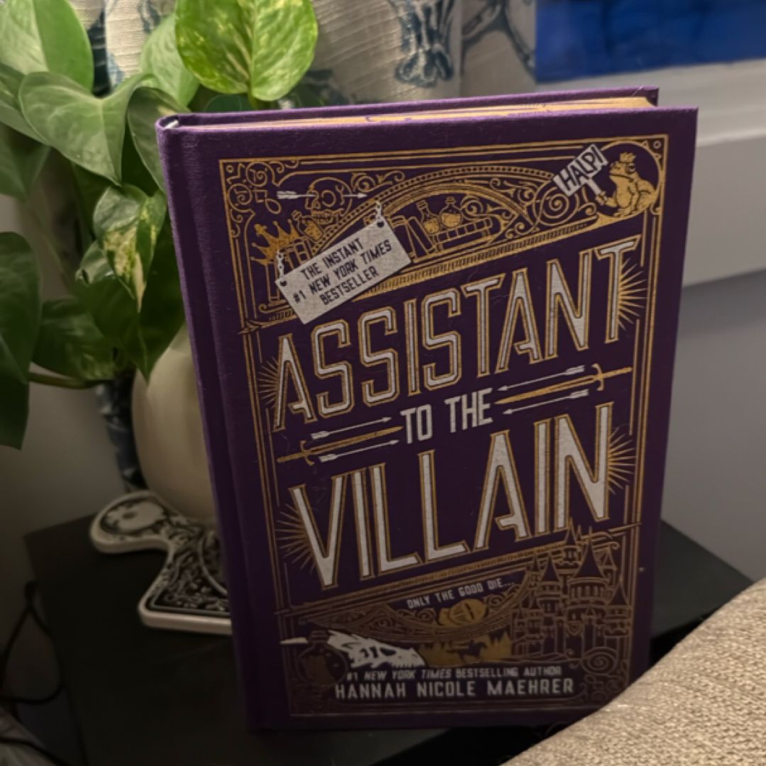 Assistant to the Villain (Special Edition Hardcover)
