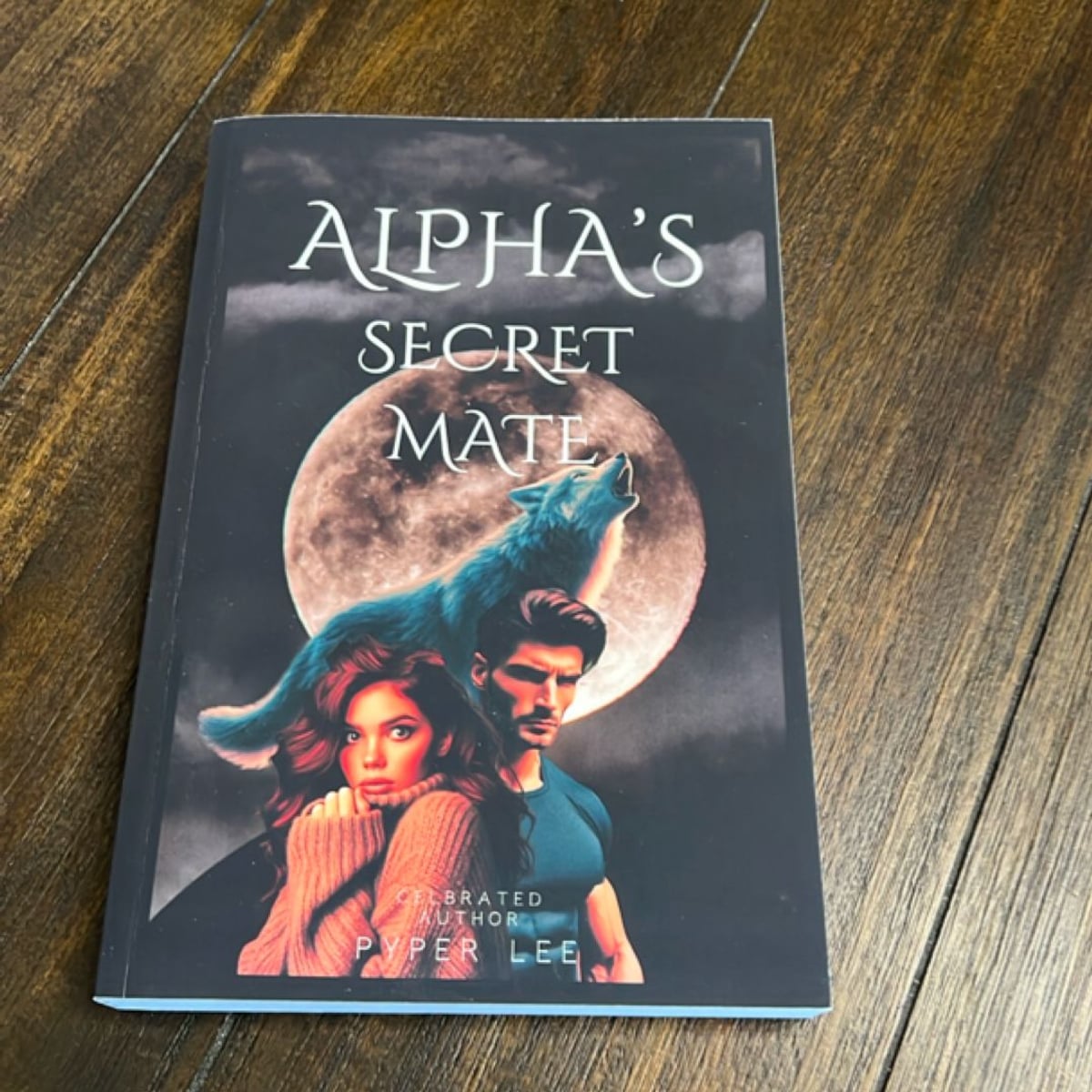Alpha's Secret Mate by Pyper Lee