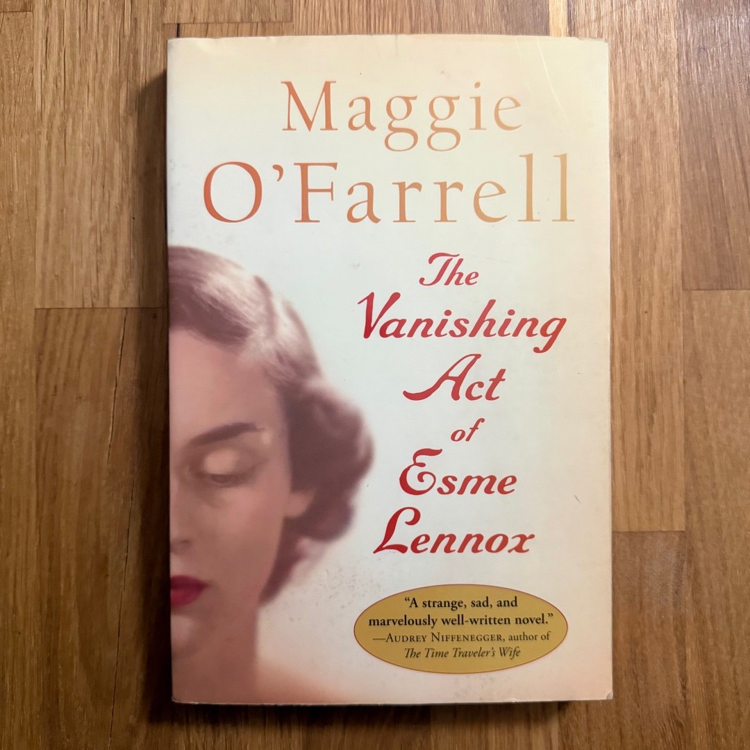 The Vanishing Act of Esme Lennox