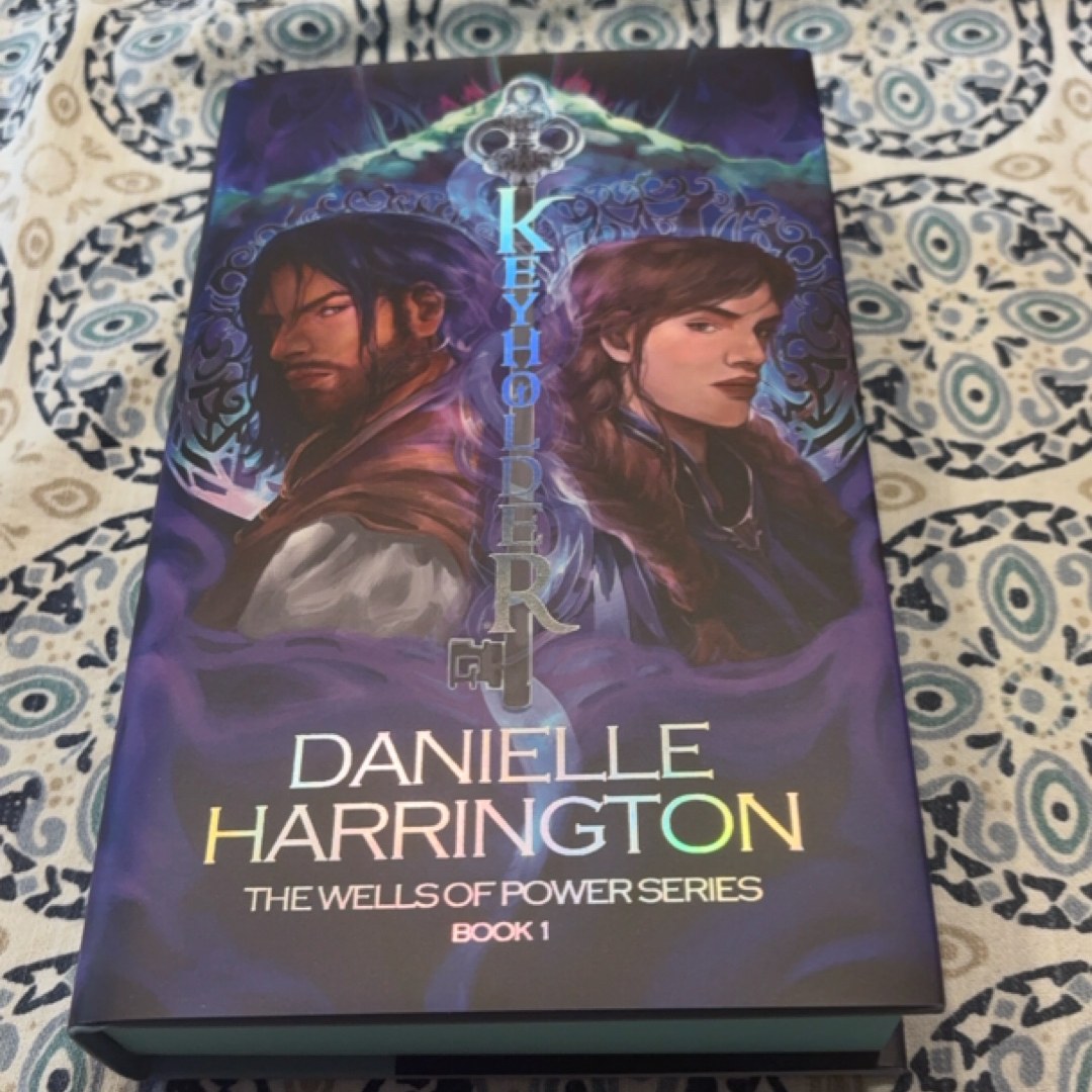 Keyholder (Butterfly Book Club)