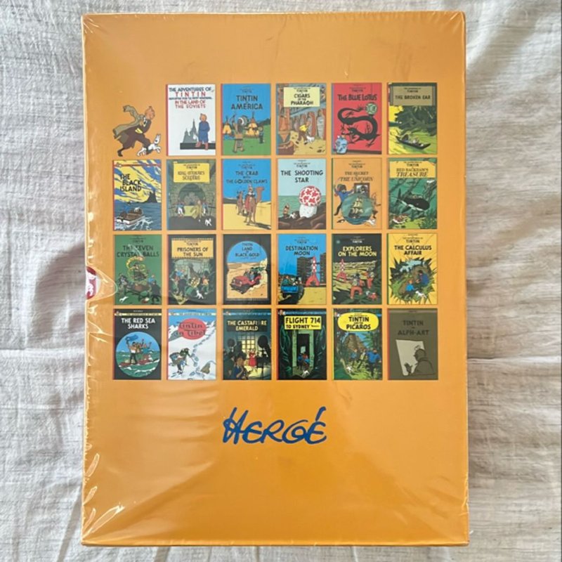 The Adventures of Tintin 全巻セット　23冊　洋書　多読 洋書 10冊まとめ売りの通販 by ミランダ書店 ラクマ店｜ラクマ The
