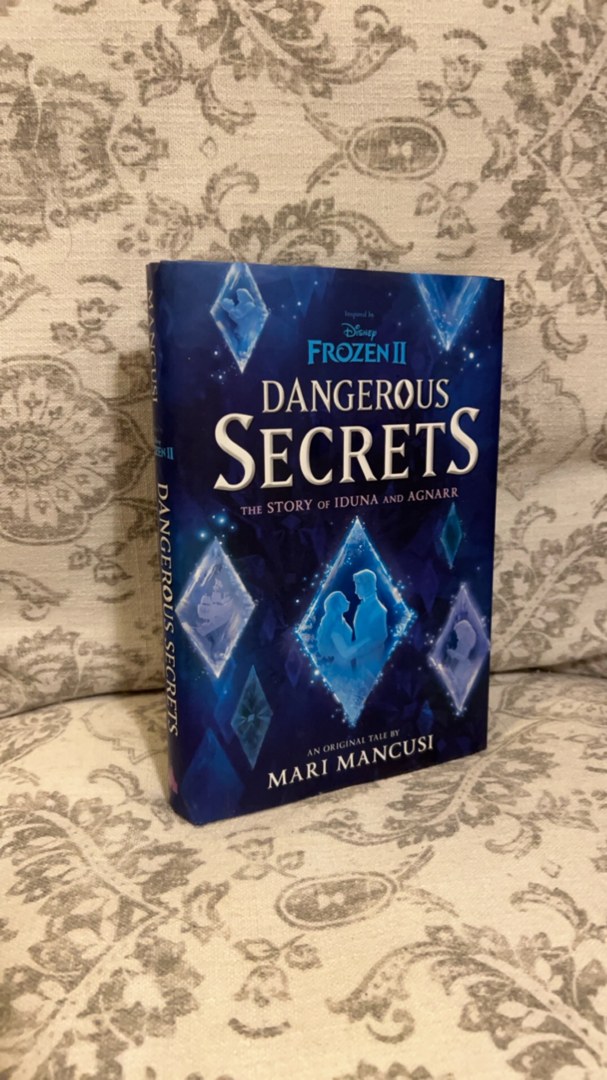 Frozen 2: Dangerous Secrets: the Story of Iduna and Agnarr