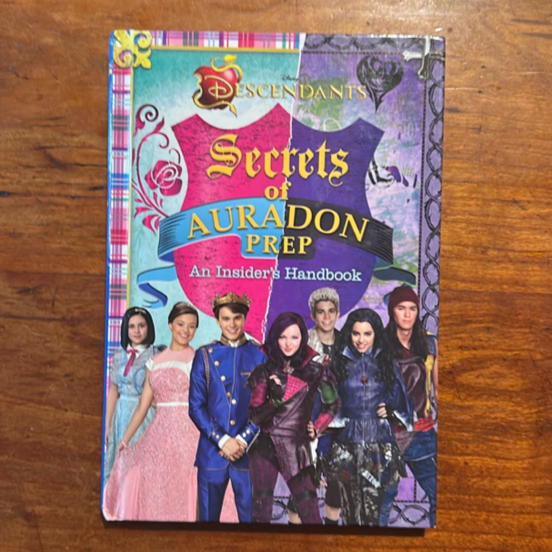Disney Descendants: Secrets of Auradon Prep