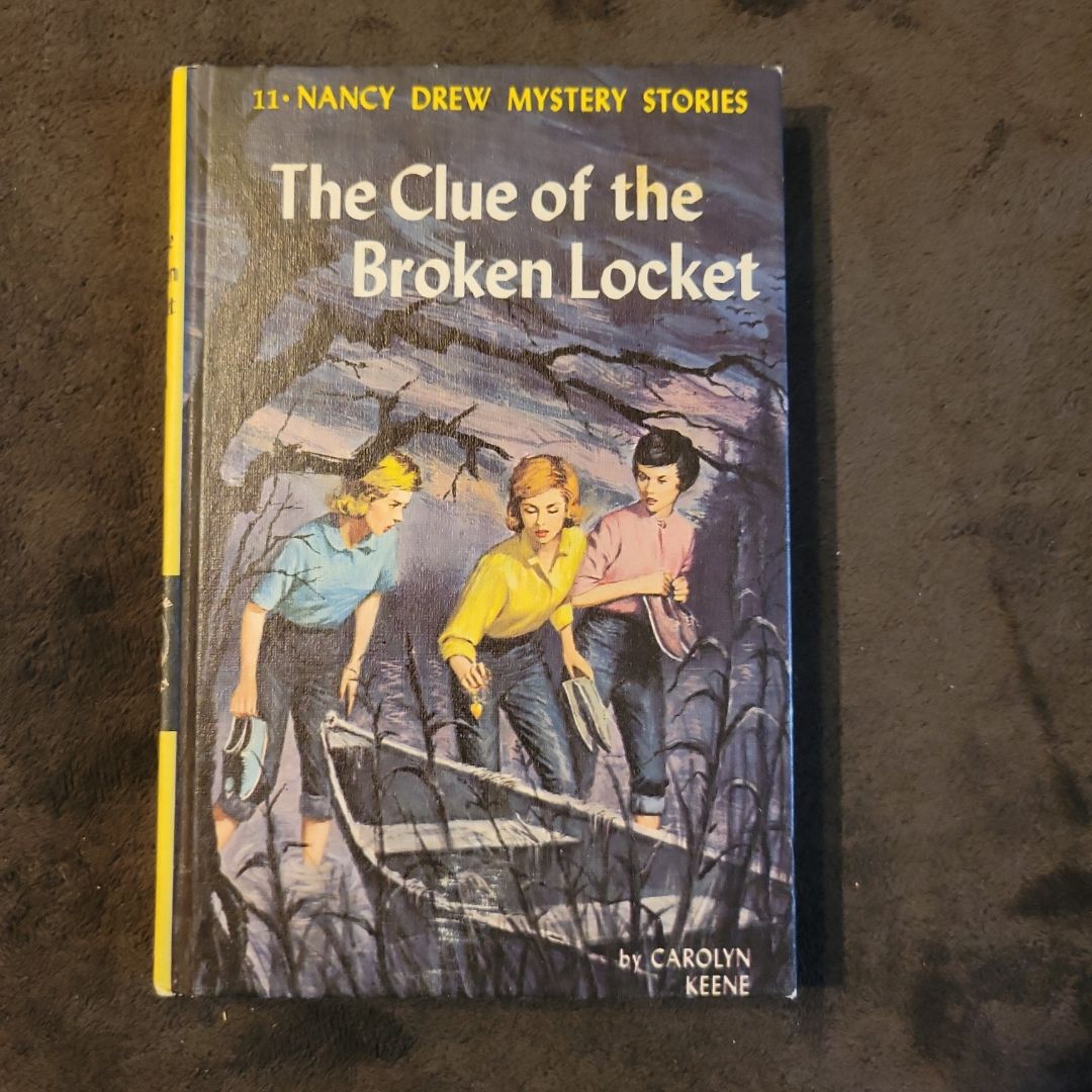 Nancy Drew 11: the Clue of the Broken Locket