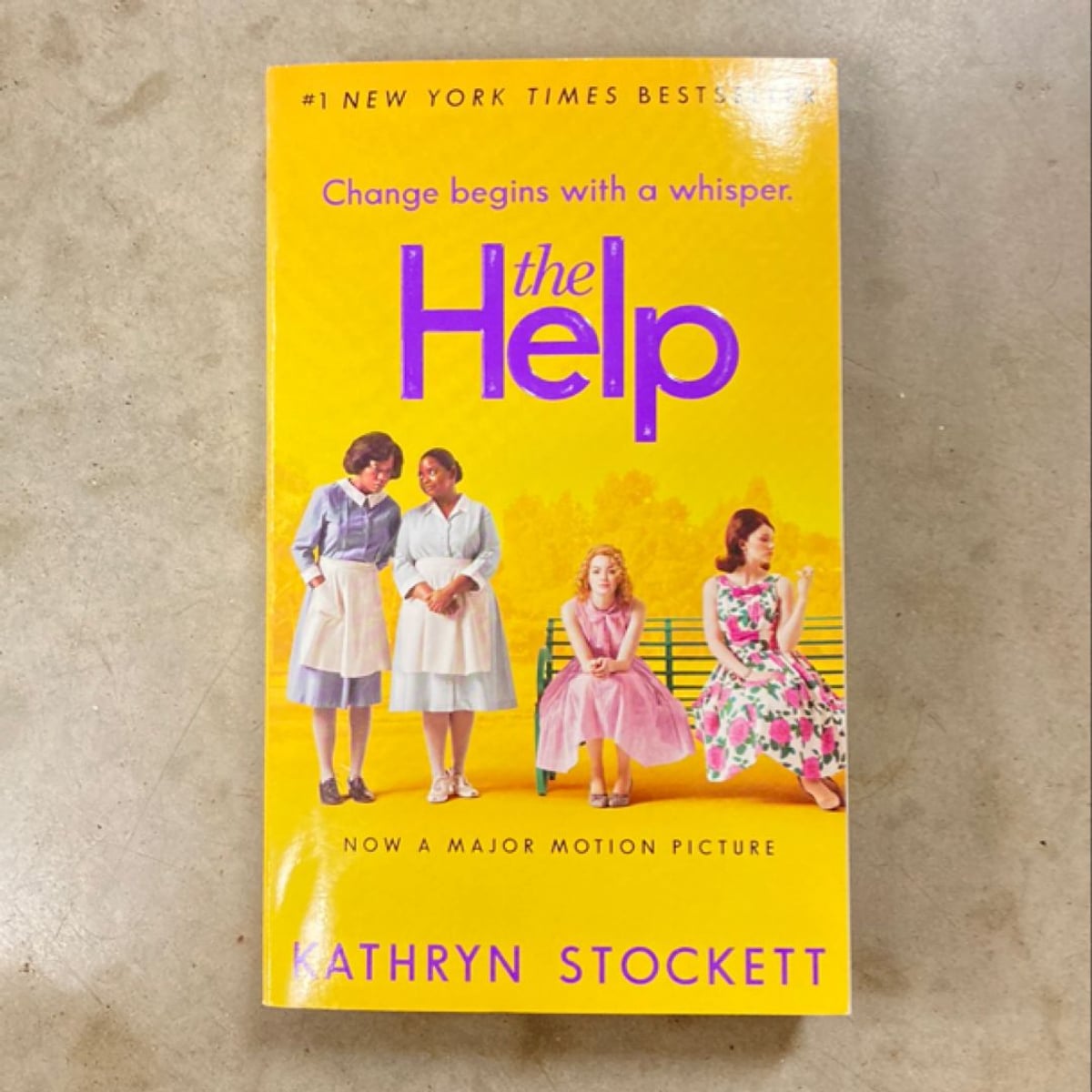 The Help by Kathryn Stockett, Paperback | Pangobooks