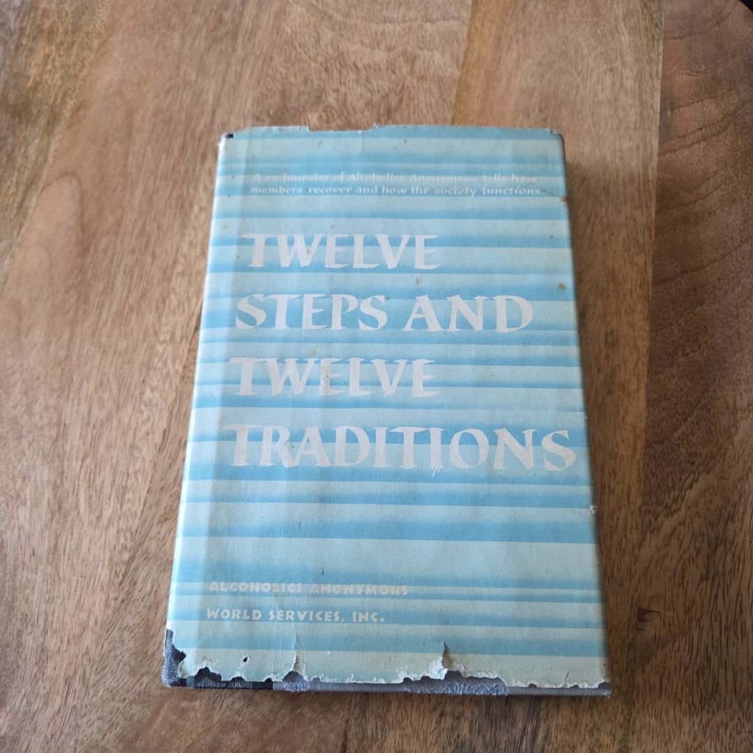 Twelve Steps and Twelve Traditions Trade Edition