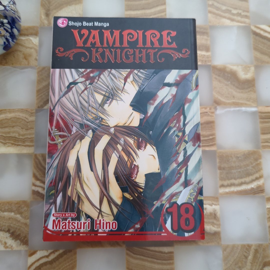 Vampire Knight, Vol. 18