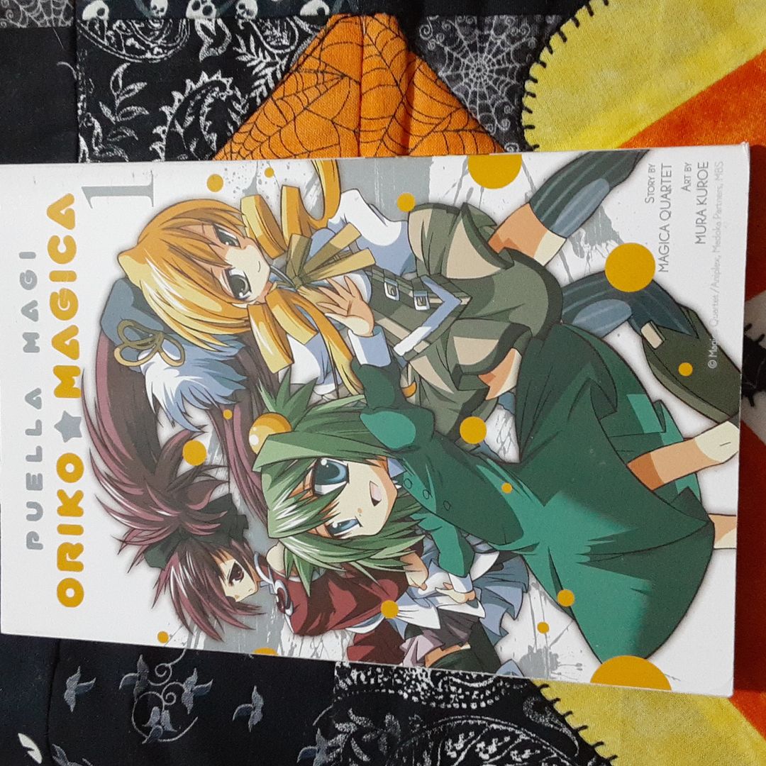Puella Magi Oriko Magica, Vol. 1
