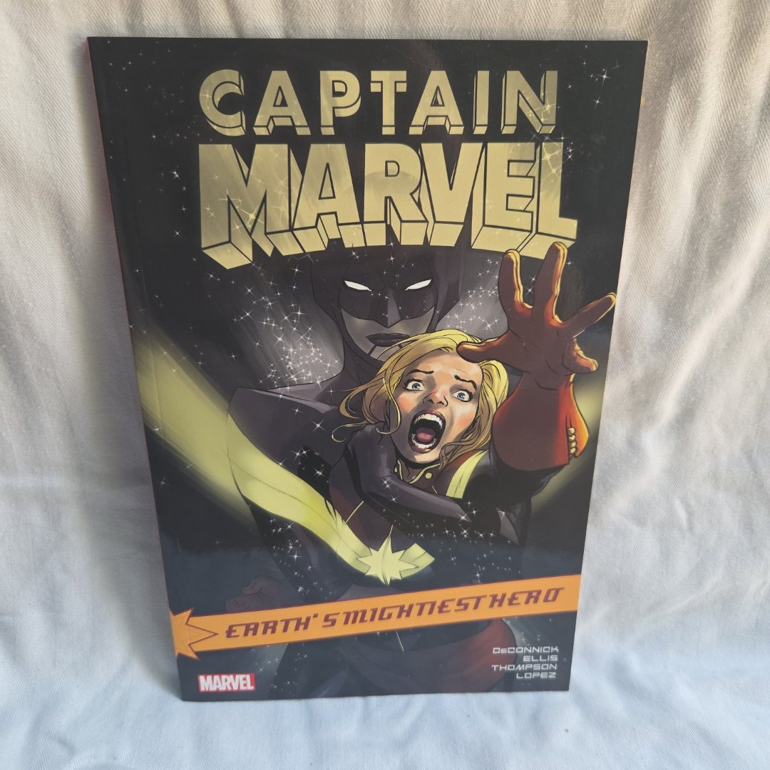 Captain Marvel: Earth's Mightiest Hero Vol. 4