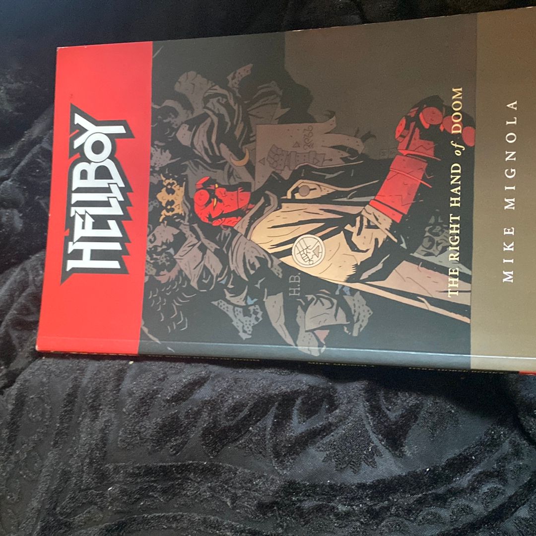 Hellboy Volume 4: the Right Hand of Doom (2nd Edition)
