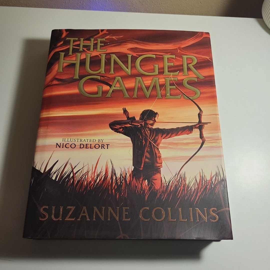 The Hunger Games: Illustrated Edition