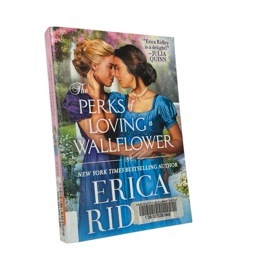 The Perks of Loving a Wallflower