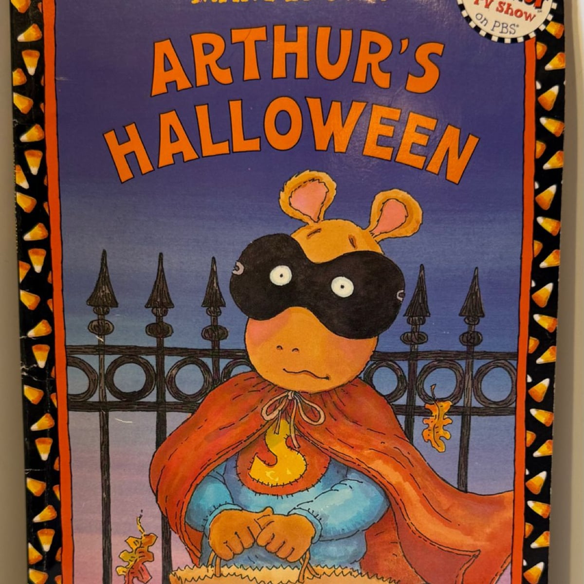 Arthur's Halloween by Marc Brown
