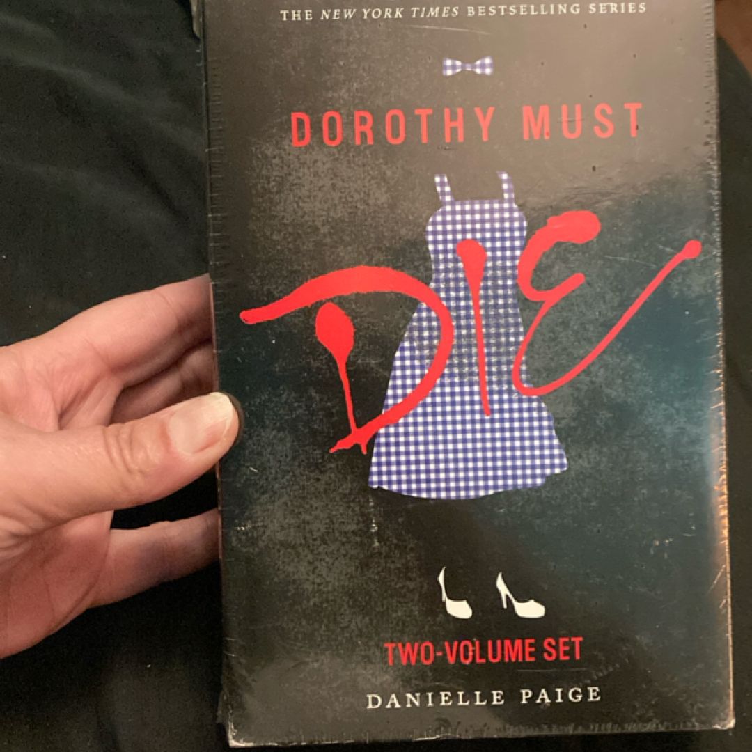 Dorothy Must Die 2-Book Box Set