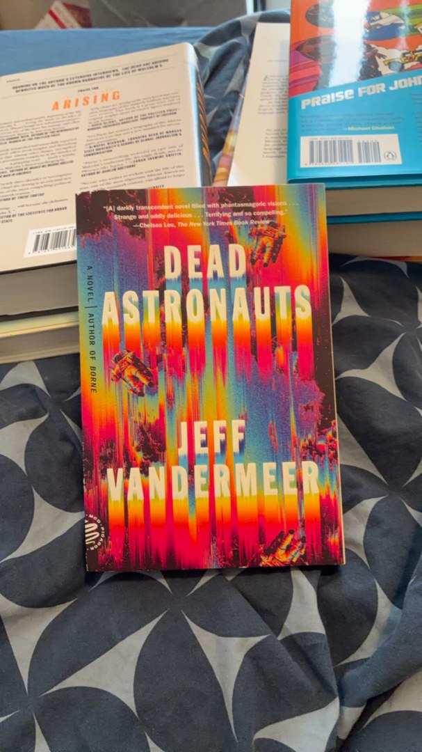 Dead Astronauts