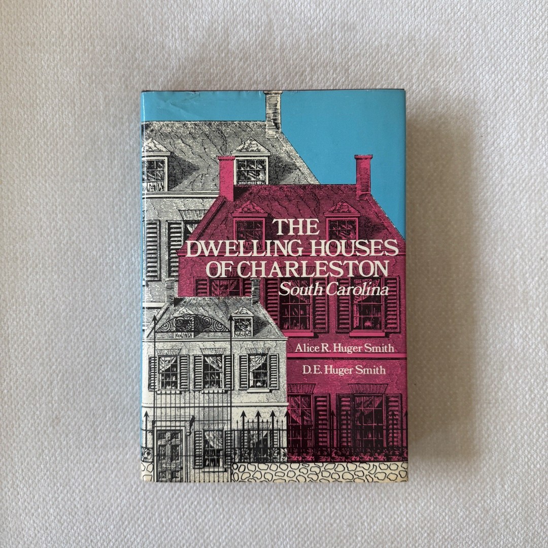THE DWELLING HOUSES OF CHARLESTON South Carolina