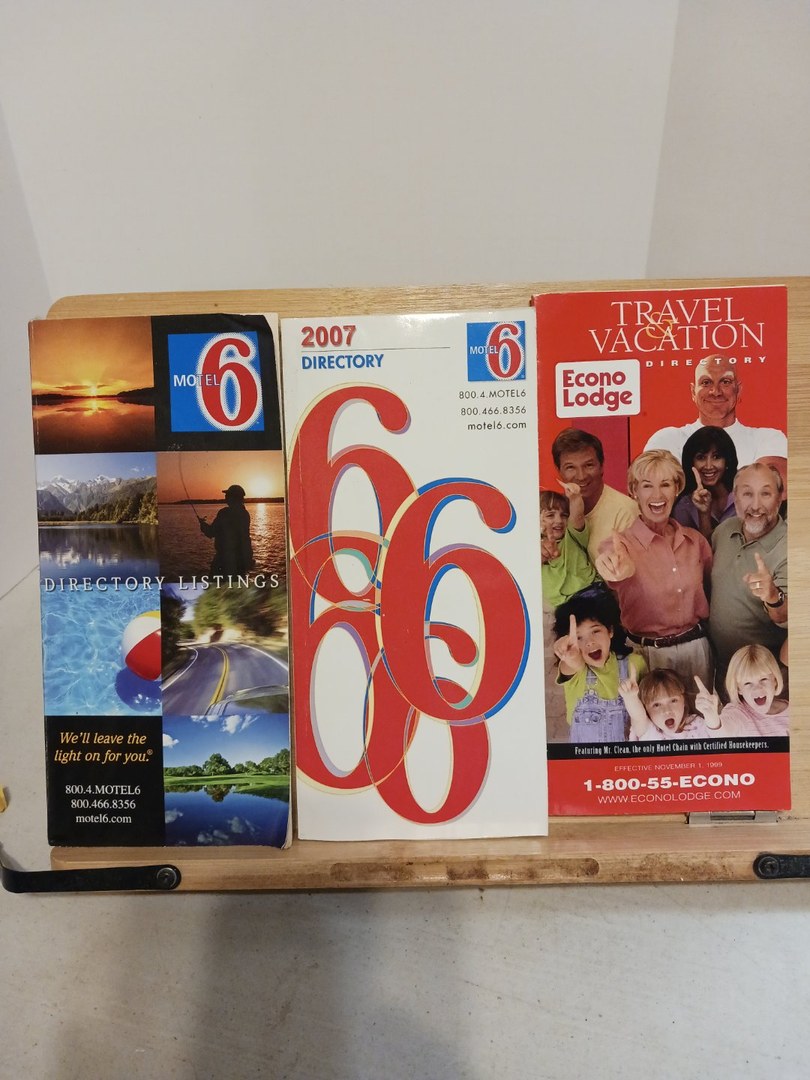 Variety of five older hotel and motel directories. P201