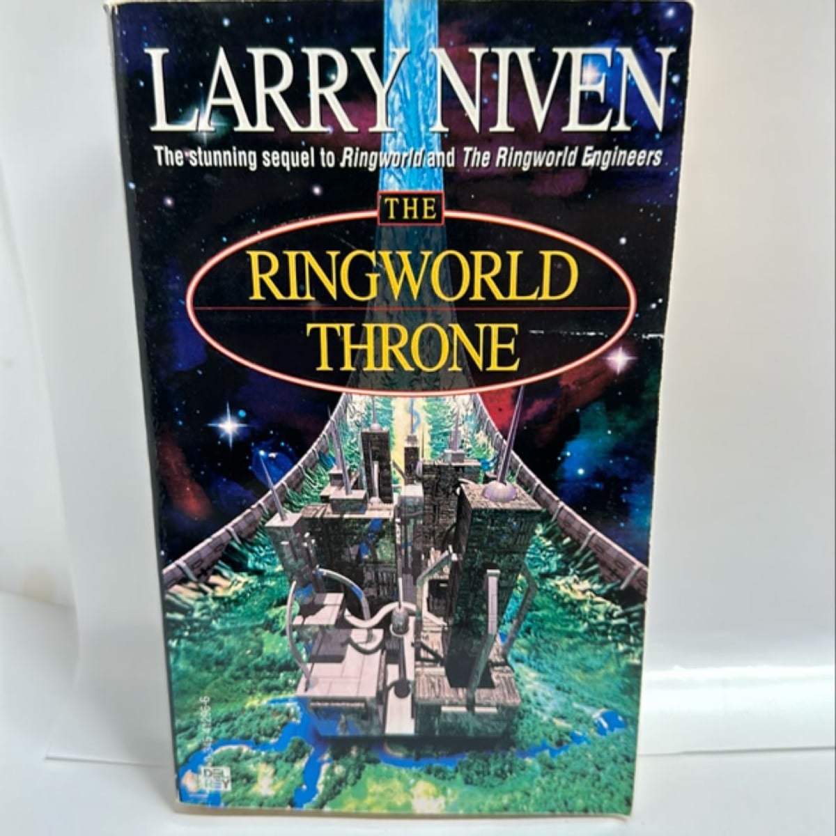 The Ringworld Throne by Larry Niven