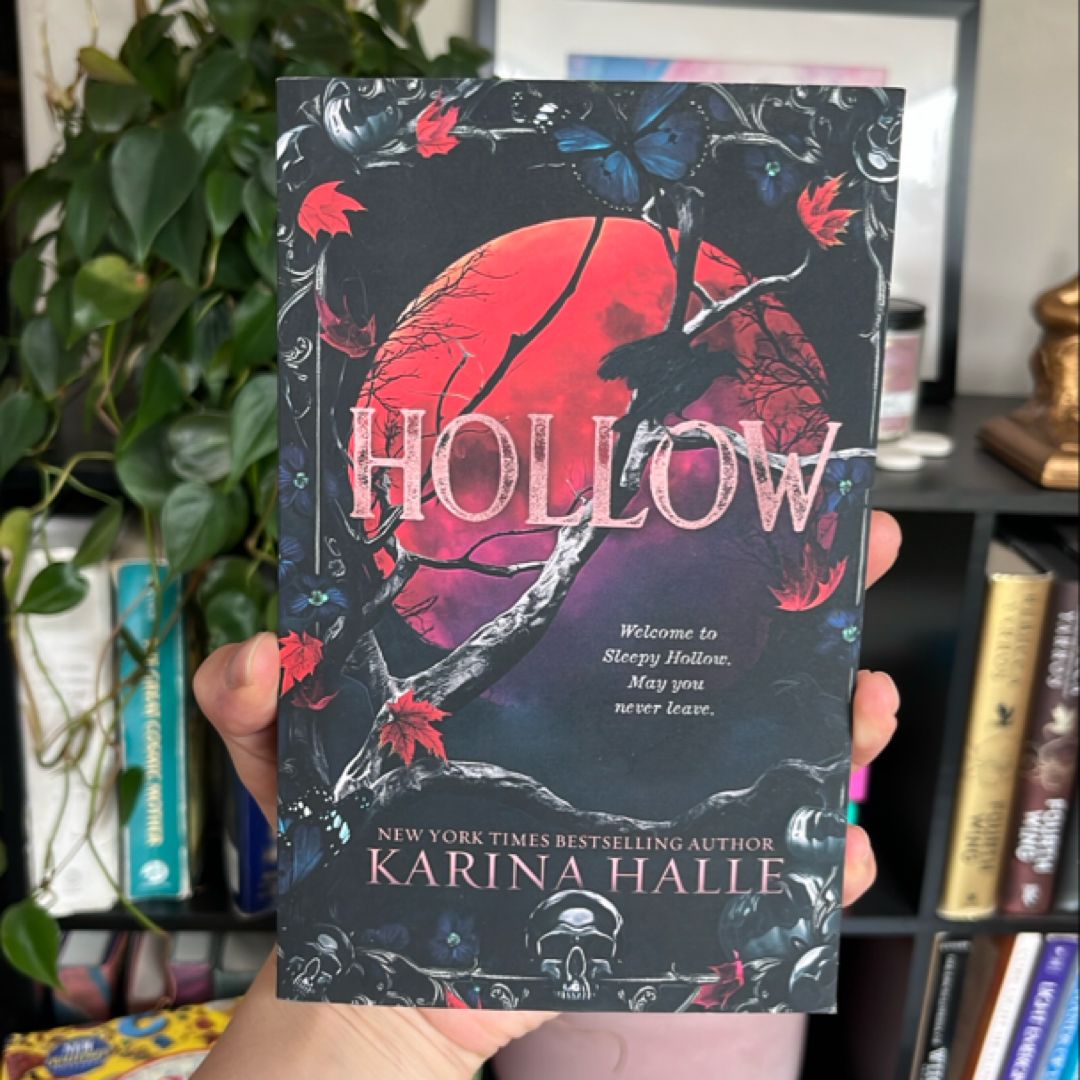 Hollow (a Gothic Shade of Romance 1)