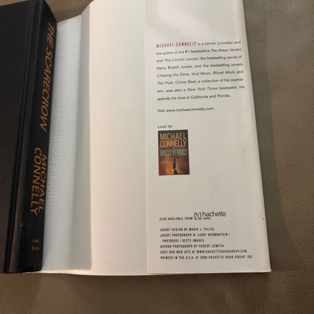 The Scarecrow by Michael Connelly, Hardcover | Pangobooks