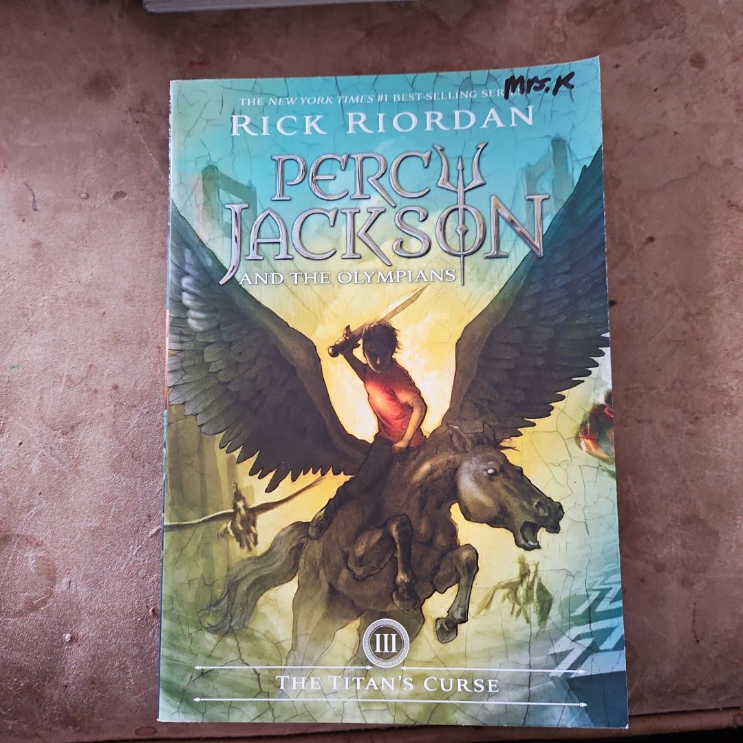 The Titan's Curse (Percy Jackson and the Olympians, Book Three)