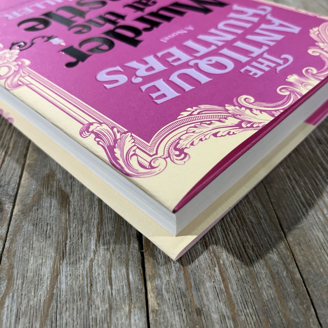 The Antique Hunter's Murder at the Castle