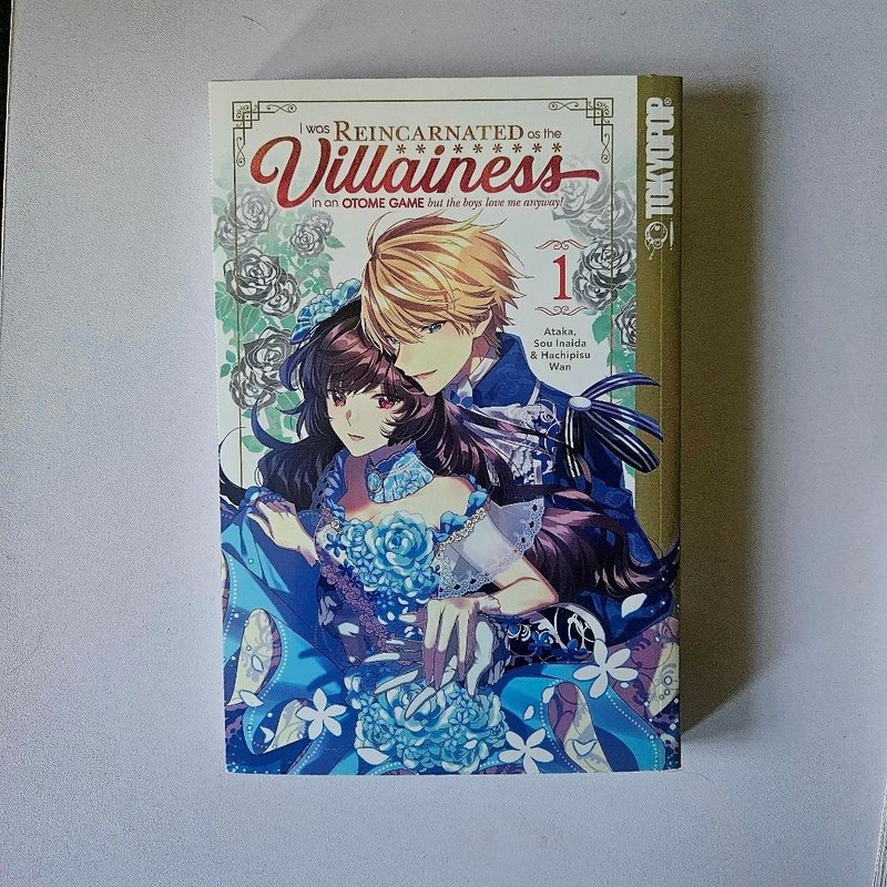 I Was Reincarnated As the Villainess in an Otome Game but the Boys Love Me Anyway!, Volume 1-3