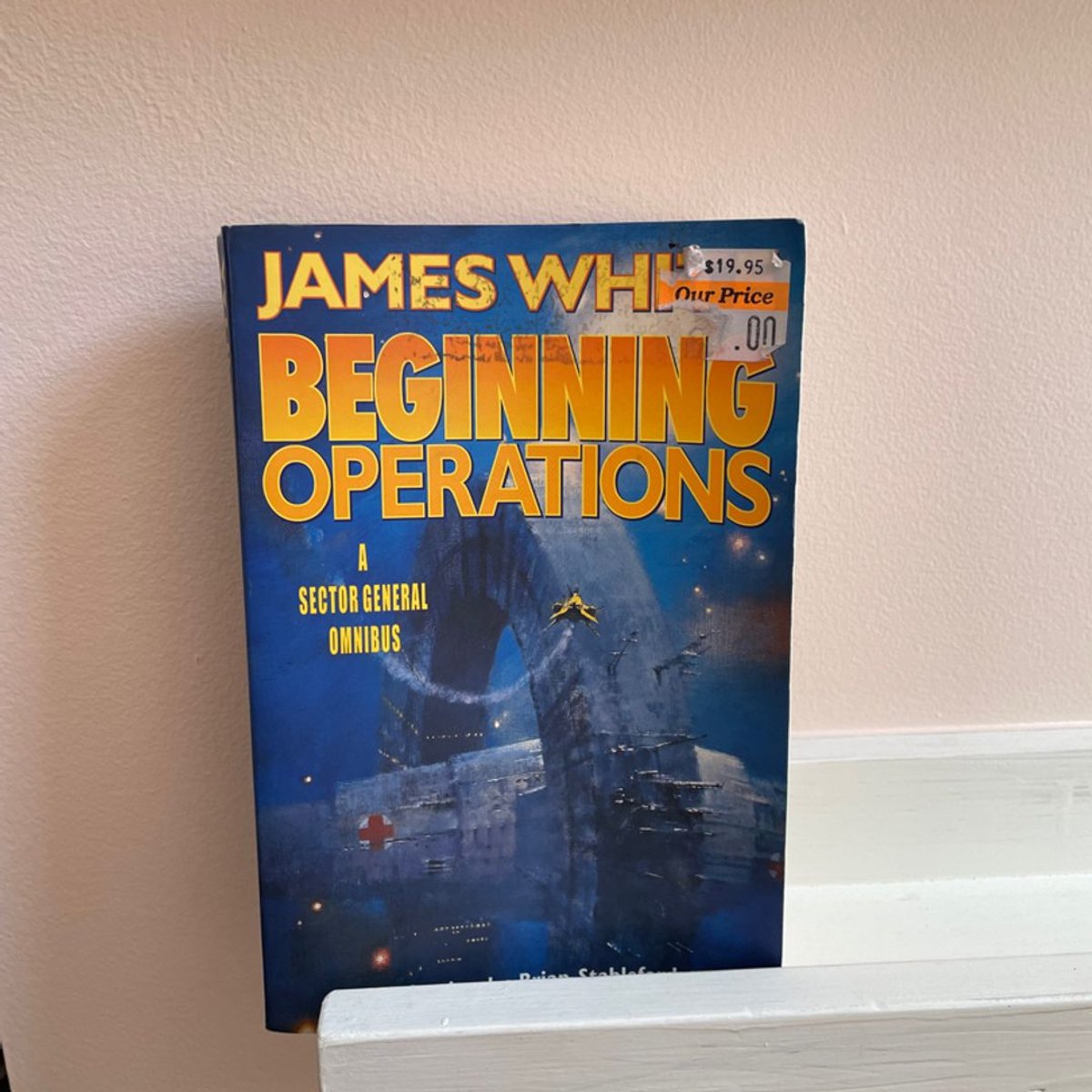 Beginning Operations by James White, Brian Stableford
