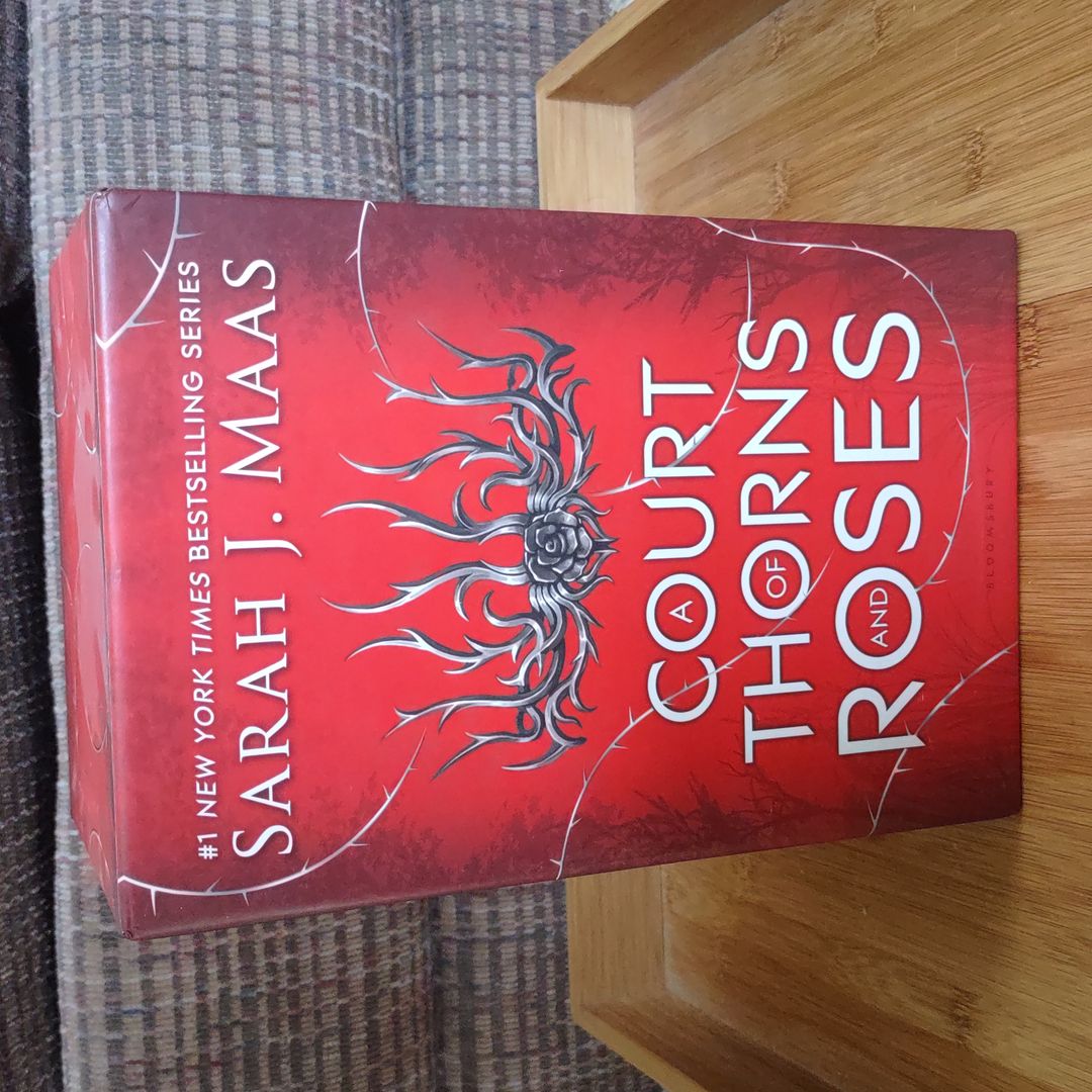 A Court of Thorns and Roses Box Set