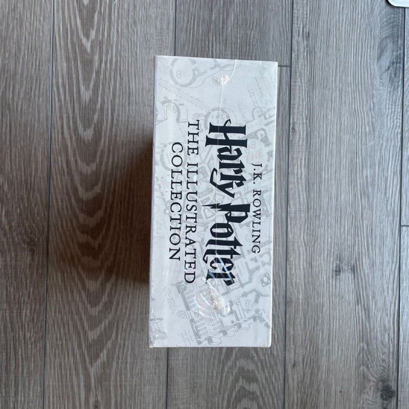 Harry Potter: the Illustrated Collection (Books 1-3 Boxed Set)