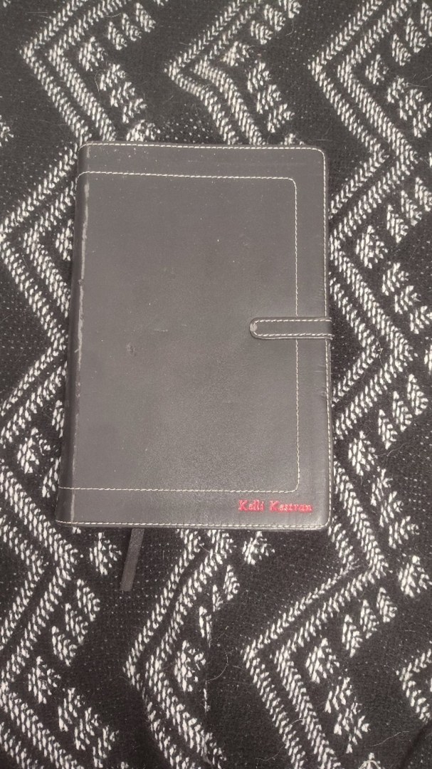 KJV Study Bible Black Leather Organizer Cover Red Letter Notes Highlighted