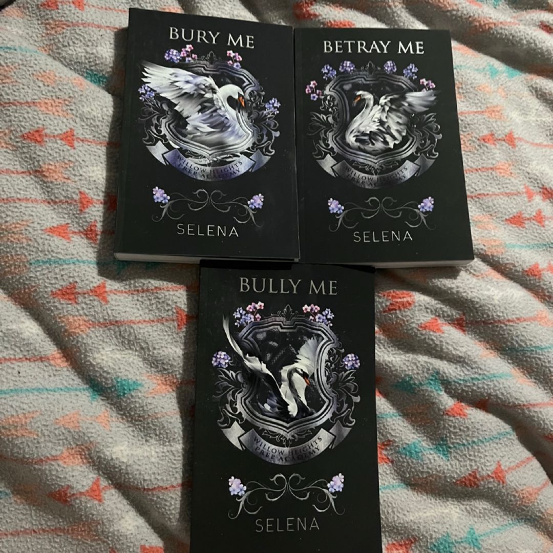 Selena set dark and disturbed