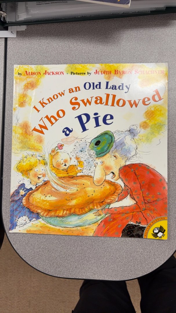 I Know an Old Lady Who Swallowed a Pie