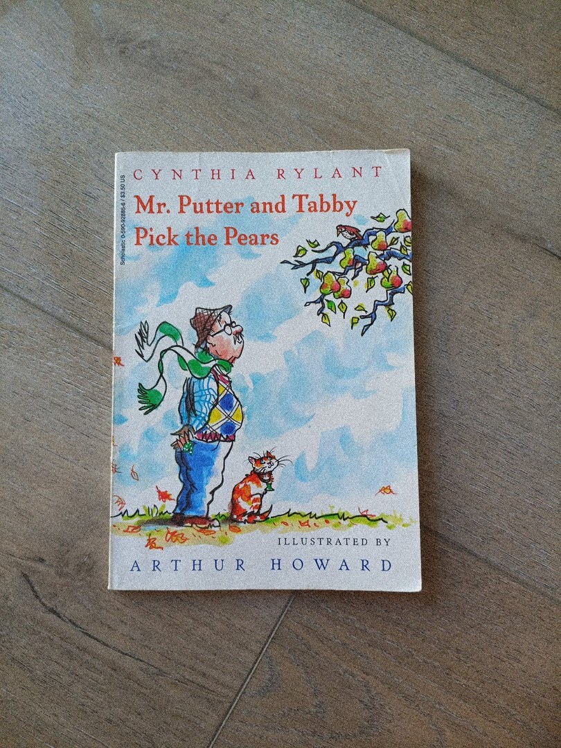 Mr. Putter and Tabby Pick the Pears