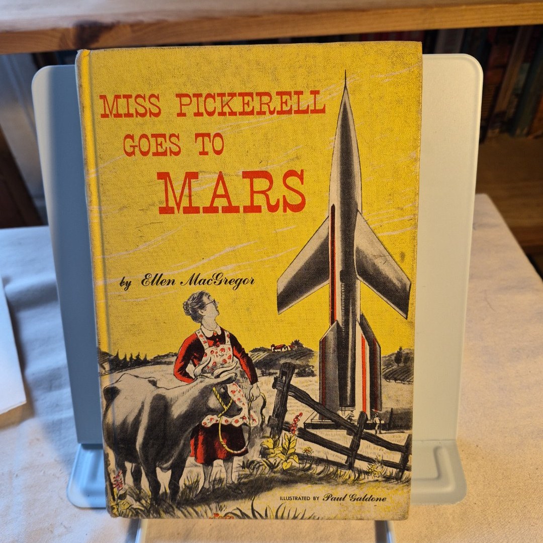 Miss Pickerell Goes to Mars