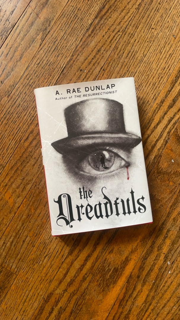 The Dreadfuls: Deluxe Stenciled Edges