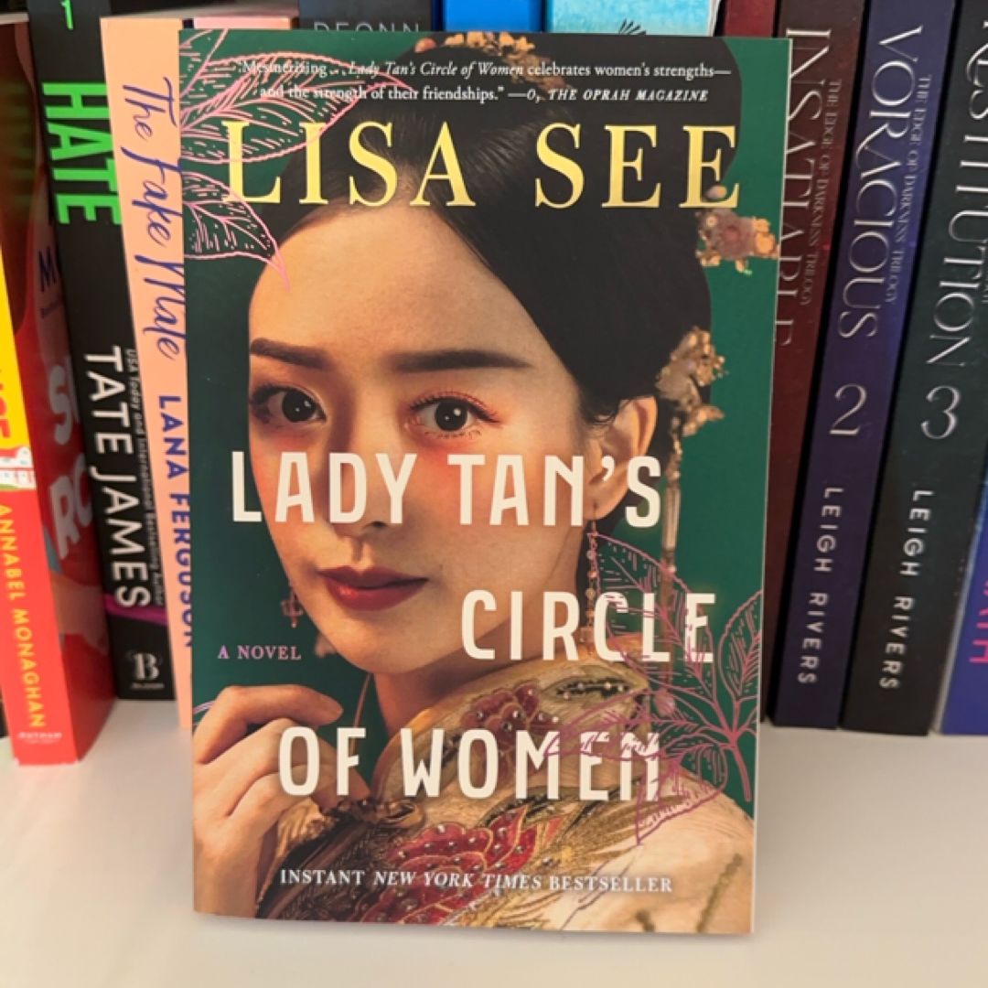 Lady Tan's Circle of Women