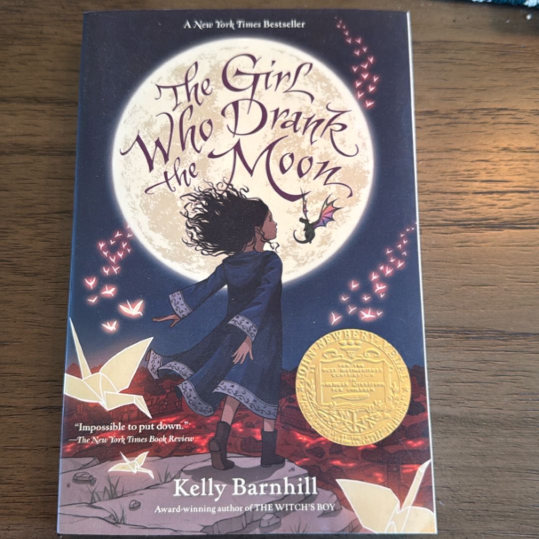 The Girl Who Drank the Moon (Winner of the 2017 Newbery Medal)